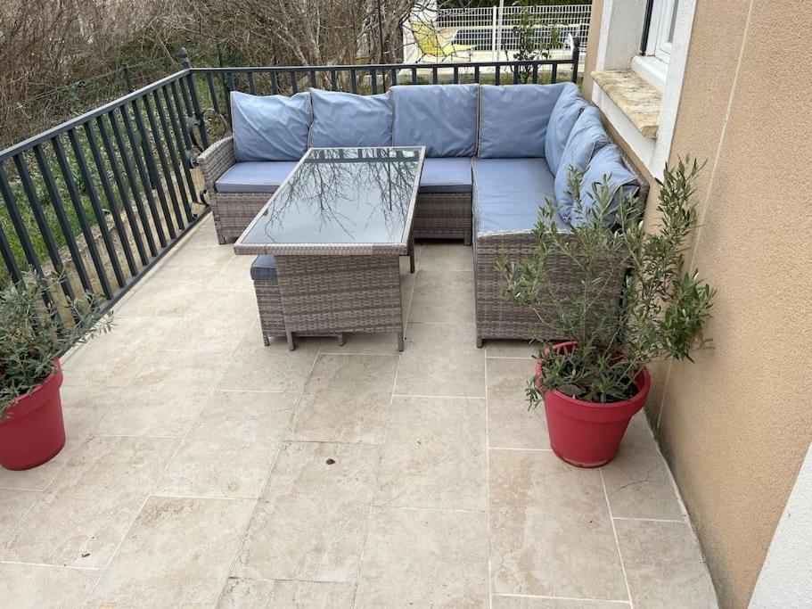 Villa Climatise Avec Piscine Et Jacuzzi Carpentras Exterior foto